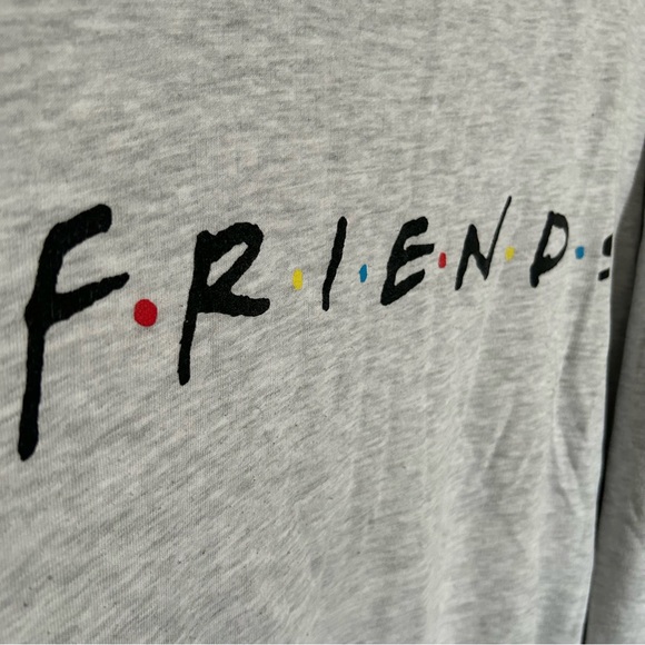 H&M Friends crewneck women’s - Picture 4 of 5